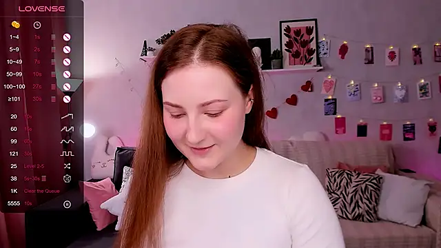 velvet cherry  online show from 04/24/26, 09:01