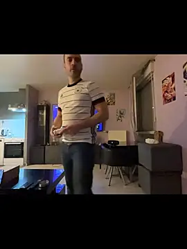 Snapshot of JodaXmagicXdickX chatting on 03/18/26, 11:19 JodaXmagicXdickX online show from 03/18/26, 11:19