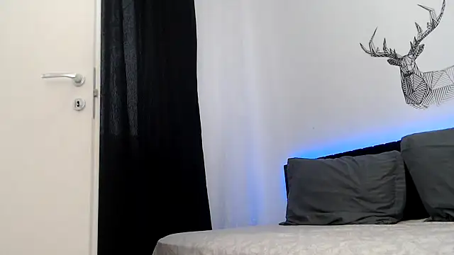 sweetl30 online show from 04/11/26, 05:34