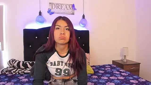 melany tits online show from 12/15/25, 03:44