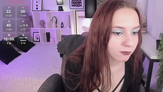 Snapshot of BeautifulSnake chatting on 12/03/25, 08:29 BeautifulSnake online show from 12/03/25, 08:29