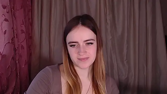 Illa May online show from 12/04/25, 06:34