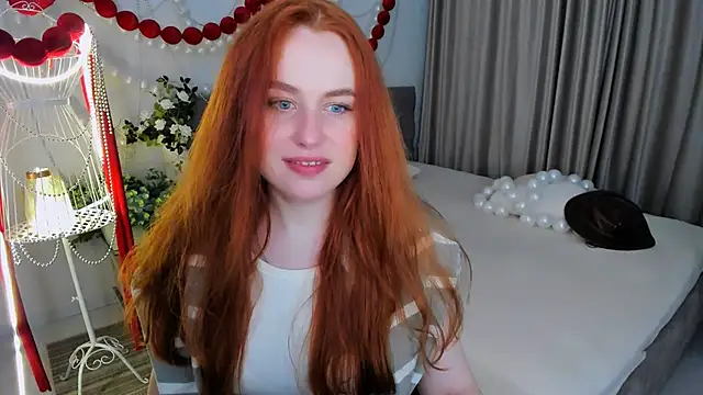 AirySilhouette online show from 03/25/26, 01:11