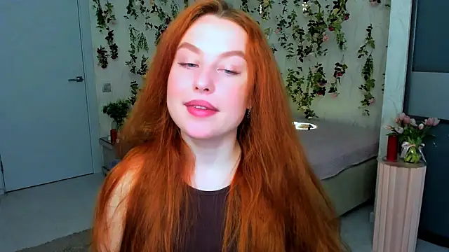 AirySilhouette online show from 05/24/26, 01:10