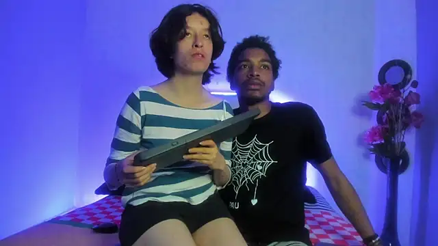 CoralAndOcean  online show from 01/05/26, 05:38