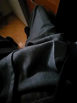 Raika25 online show from 11/28/25, 01:36