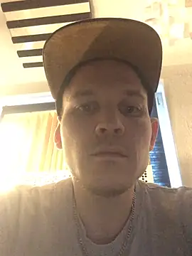 Spielzeugtwink online show from 03/11/26, 03:29