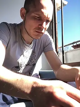 Spielzeugtwink online show from 04/08/26, 10:37