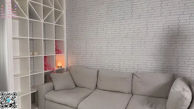 KissYourTessa online show from 06/19/26, 02:16
