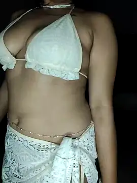 Snapshot of Unholytemptations chatting on 12/16/25, 05:40 Unholytemptations online show from 12/16/25, 05:40