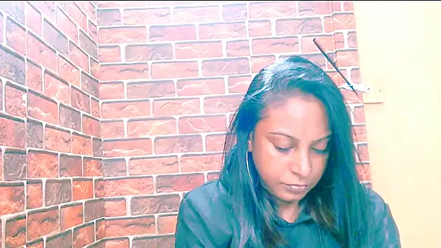 indian spice girl online show from 05/08/26, 07:14