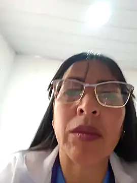 Snapshot of JustSamantha_ chatting on 11/24/25, 02:17 JustSamantha online show from 11/24/25, 02:17