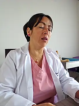 JustSamantha  online show from 12/04/25, 01:20