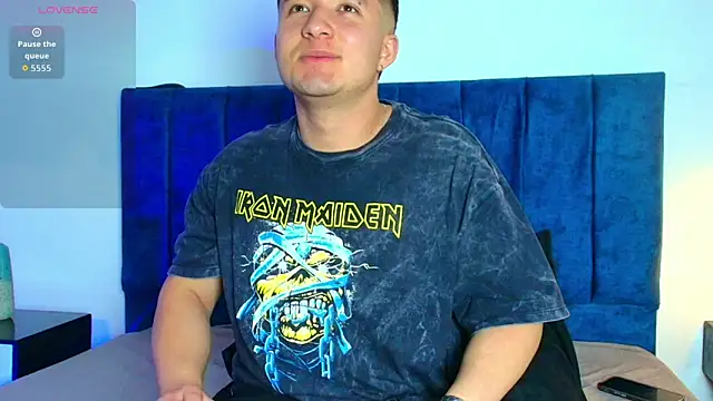 Ethan-Connor online show from 12/16/25, 07:19