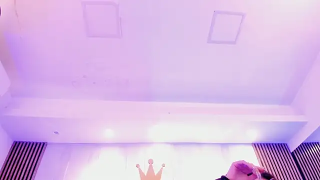 Snapshot of zafirovelvet chatting on 11/21/25, 12:26 zafirovelvet online show from 11/21/25, 12:26