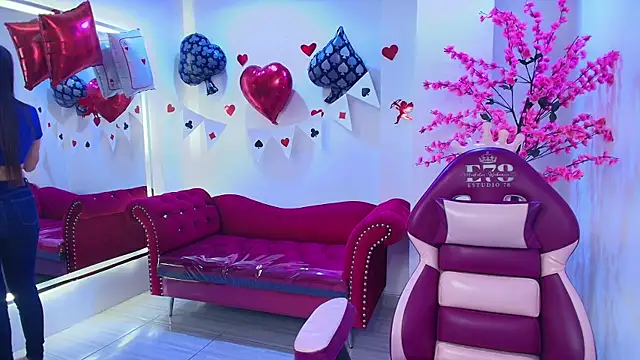 Snapshot of Alissa_ricek chatting on 02/19/26, 11:28 Alissa ricek online show from 02/19/26, 11:28