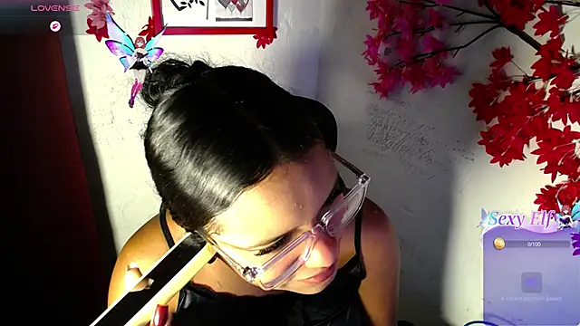Snapshot of chleo_rosse chatting on 06/27/26, 03:06 chleo rosse online show from 06/27/26, 03:06