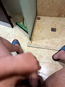 Snapshot of SexyMuslimDick chatting on 12/01/25, 06:46 SexyMuslimDick online show from 12/01/25, 06:46