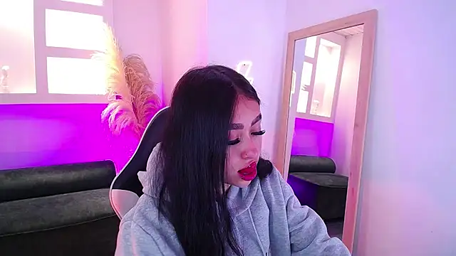 vallolett online show from 04/15/26, 11:38