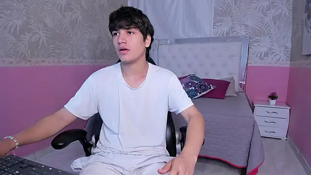 JakeSummer  online show from 11/27/25, 01:13