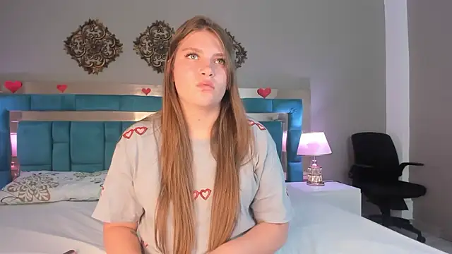 LiiaVelvet online show from 03/11/26, 03:45