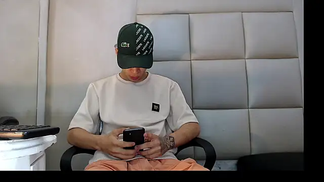 HollmanFronsh online show from 01/14/26, 03:45