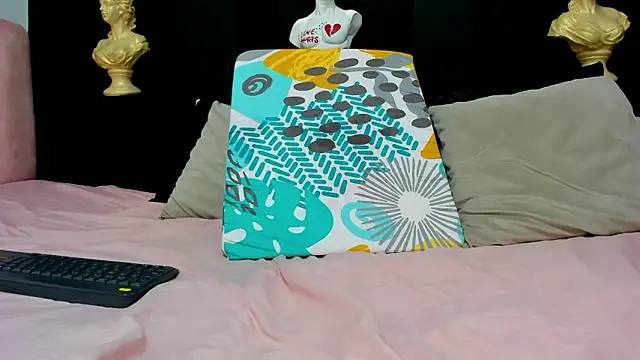 selenaflamemj online show from 02/14/26, 06:37