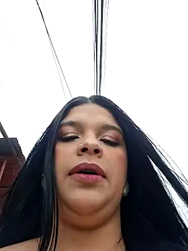 Layla-daring online show from 11/27/25, 06:21