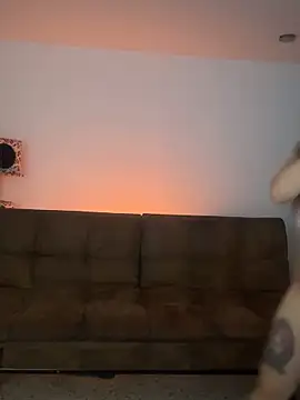 Little  Danni1 online show from 05/02/26, 04:28