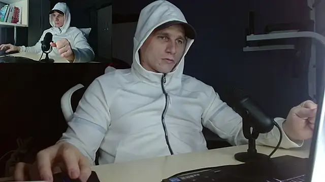 Poliglotjoe1 online show from 12/17/25, 06:41