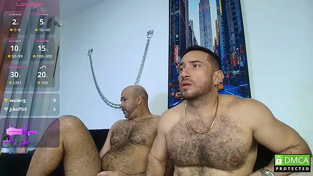 Snapshot of RoughSex_and_BDSM chatting on 05/16/26, 01:02 RoughSex and BDSM online show from 05/16/26, 01:02