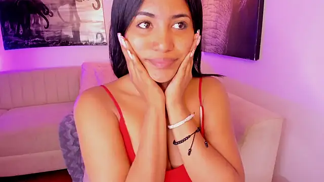 Snapshot of emmyheart7 chatting on 02/18/26, 04:08 emmyheart7 online show from 02/18/26, 04:08