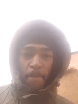 Eezxxx online show from 05/01/26, 07:57
