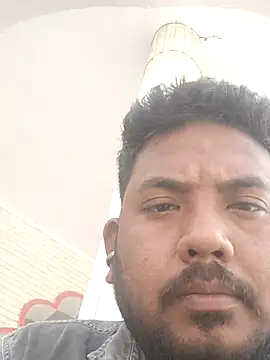 Snapshot of Roy___121 chatting on 02/06/26, 07:45 Roy 121 online show from 02/06/26, 07:45