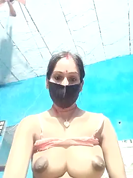 Nandani-758 online show from 04/08/26, 11:37