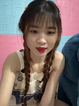 Snapshot of Spring-spring chatting on 01/15/26, 01:16 Spring-spring online show from 01/15/26, 01:16