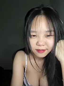 Kiee-lee online show from 02/08/26, 06:33