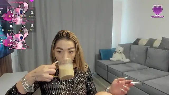 rossana doll online show from 04/13/26, 08:20