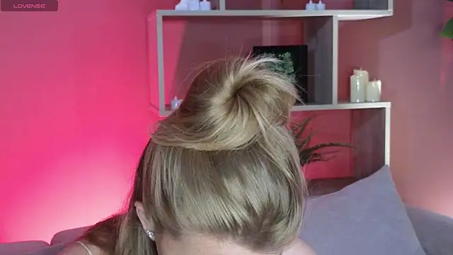 ImiMonroe online show from 06/07/26, 02:59