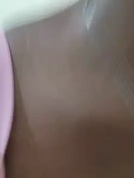 Simran 0011 online show from 05/17/26, 09:44