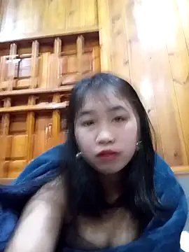 Snapshot of susie_min chatting on 11/28/25, 11:18 susie min online show from 11/28/25, 11:18