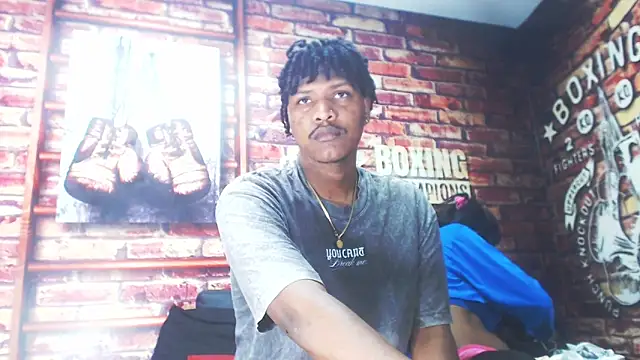 BlackAndAxel online show from 04/02/26, 06:49