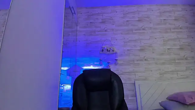 Emir Ozan  online show from 01/17/26, 02:27