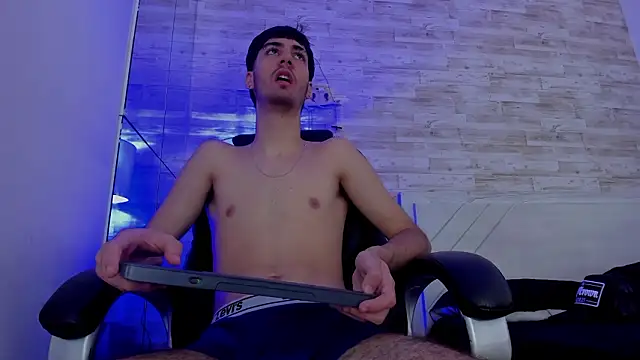 Emir Ozan  online show from 02/06/26, 08:01