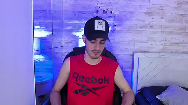 Emir Ozan  online show from 02/10/26, 07:40