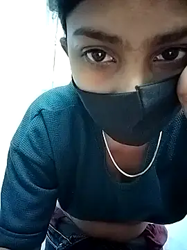 Snapshot of Miss_tinaaa chatting on 12/03/25, 10:46 Miss tinaaa online show from 12/03/25, 10:46