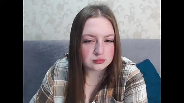 Snapshot of GirlPlayer chatting on 11/25/25, 01:27 GirlPlayer online show from 11/25/25, 01:27