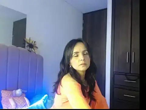 Juliana  lx online show from 01/05/26, 05:27