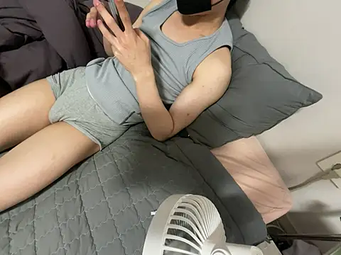   kim online show from 05/14/26, 02:57