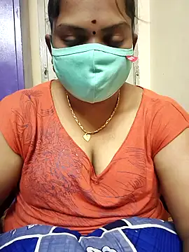 Snapshot of Paru_Tamil_Ponnu chatting on 11/26/25, 06:42 Paru Tamil Ponnu online show from 11/26/25, 06:42